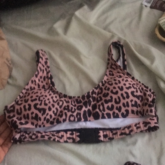 2 piece Cheetah Print Bathing Suit - Picture 4 of 6